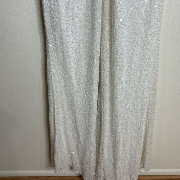 Mac Duggal SEQUINED SLEEVELESS V NECK COLUMN GOWN size 8 in white - Picture 14 of 16